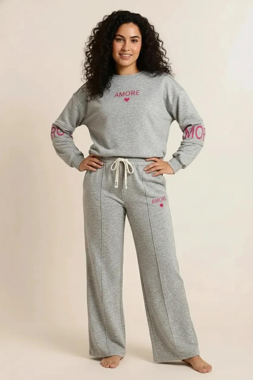 Heel Pak shirt and trousers